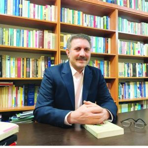 تصویر دکتر محمد سالار کسرایی